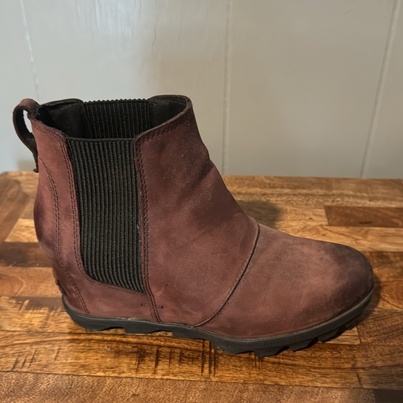 Sorel Joan of Arc Chelsea Wedge Boots, Booties, Brown, Size 8.5 - Picture 6 of 11